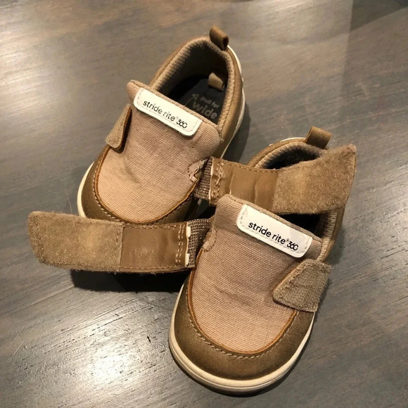 Stride Rite 360 Benji Boat Shoe Velcro Tan Toddler Cushion Shoe Size 4M - Picture 3 of 9